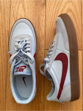 Nike womens sneakers 7.5 Blue Tint/Team Red-Celestine Blue